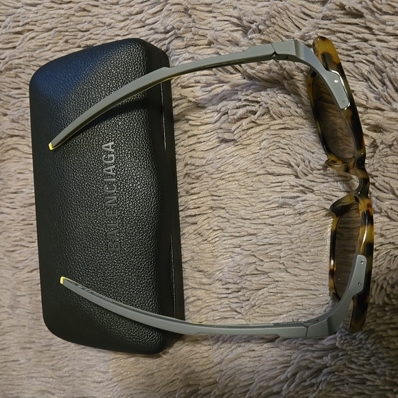 Balenciaga Havana Grey Brown Tortoise Print Sunglasses Brand New!! - Picture 4 of 6